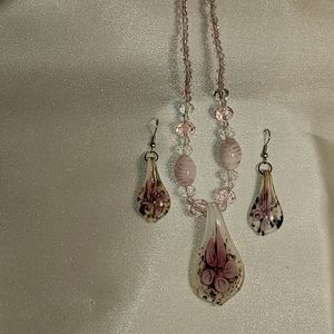 Pink and clear beaded lucite necklace